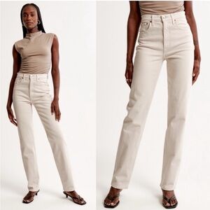 Abercrombie & Fitch The 90's Straight Ultra High Rise Jeans 30/10